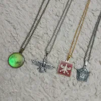 گردنبند استیل و ساده و شبتاب