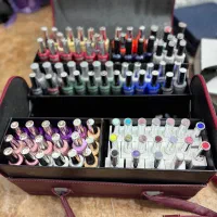 وسایل کاشت ناخن و کلی لاک ژلای خوشگل همراه با کیف|آرایشی، بهداشتی، درمانی|کاشان, ۲۲ بهمن|دیوار