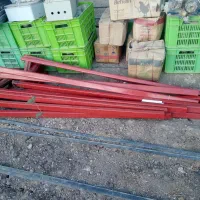 تعدادی قفسه فروشگاهی و مدولار پیچ و مهره ای|فروشگاه و مغازه|هشتگرد, هشتگرد قدیم|دیوار