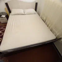 تخت خواب دو نفره به همراه تشک نیمه طبی