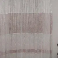 زیر پرده به همراه پرده