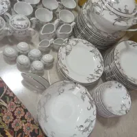 سرویس چینی ۱۸ نفره مقصود اصل|ظروف سرو و پذیرایی|ری, شهادت|دیوار