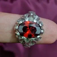 انگشتر نقره نگین گارنت سرخ