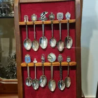 استندهای عتیقه