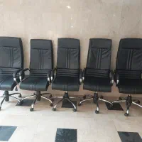 چهار صندلی چرخان و یک صندلی مدیریتی شرکت راد سیستم|مبلمان اداری|تهران, مجیدآباد|دیوار