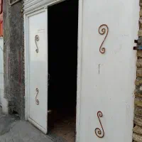 درب حیاط سه لط