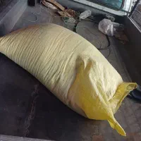 خوراک مرغ و خروس فروشی