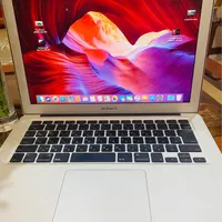 مک بوک ایر corei7 2017 عالی