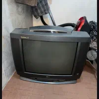 تلویزیون الجی قدیمی با کنترل