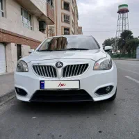 برلیانس ۳۲۰