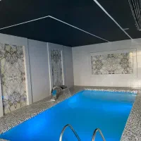 ویلا نوساز استخردار|اجارهٔ کوتاه‌مدت ویلا و باغ|بندر انزلی, لیچارگی حسن رود|دیوار