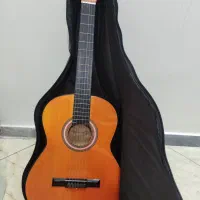 گیتار|گیتار، بیس، امپلیفایر|ری, علایین|دیوار