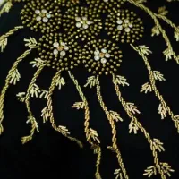 جواهردوزی و تزئینات لباس