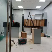 ویترین کفش و کتونی|فروشگاه و مغازه|درگز, |دیوار