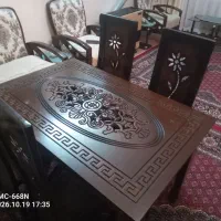 میز غذاخوری