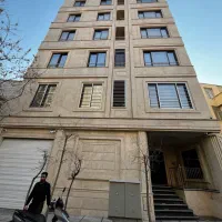 قیطریه ۱۰۰متر ۲خوابه تاپ لوکیشن ۲۰متر تراس