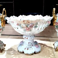 میوه خوری و گلدان گلبرجسته طلاکاری ۳۵ سانتی