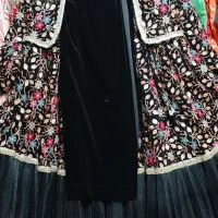 لباس محلی شیک|لباس|مرودشت, استادیوم‎|دیوار