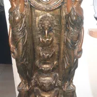 ساعت ایستاده آبنما دار