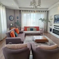 مبل و میز ناهارخوری