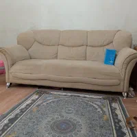 مبل سه نفره کارکرده