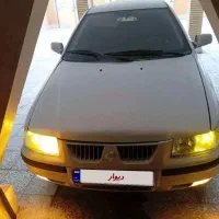 ماشین سمند نقره ای تمیز