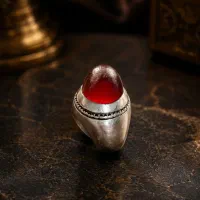 عقیق یمنی سرخ و کهنه