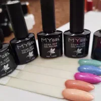 ۲۰ عددلاک ژل|آرایشگاه و سالن‌های زیبایی|همدان, |دیوار