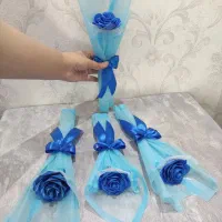 گل رز و آفتابگردان به مناسبت روز مرد