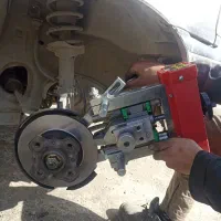 تراش دیسک روکار، رفع لرزش فرمان وپدال