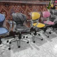 صندلی اداری صدفی