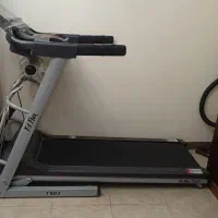 فروش یک دستگاه تردمیل