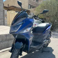 sym j 200
