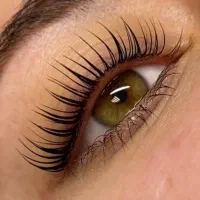 آموزش لیفت مژه و ابرو ، ورود سریع به بازار کار
