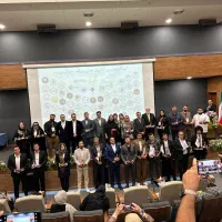 نیرو مبتدی تا حرفه ای با درآمد بالا قطعی برنده باش|استخدام بازاریابی و فروش|اراک, |دیوار