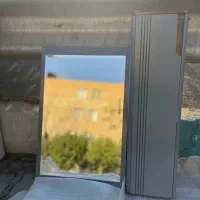 آینه و باکس سرویس بهداشتی