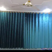 مقداری وسایل منزل به فروش میرسد