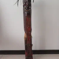 مجسمه چوبی