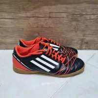 کفش فوتسال آدیداس