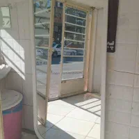 اینه بزرگ