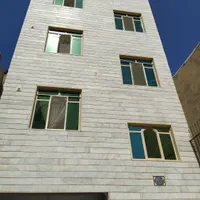 ساختمان3طبقه کامل/1طبقه پارکینگ/سنددار/لطیفیان