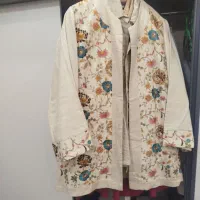 لباس ها و مانتو های نو ودرحد نو مجلسی و اسپرت