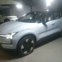 ولوو EX30 مدل ۲۰۲۵