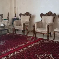 مبل سلطنتی ۹نفره با چوب گردو سالم بامیز عسلی