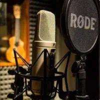 گویندگی و دوبله (معرفی به مارکت)