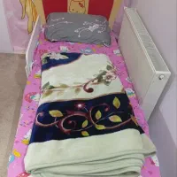 تخت و کمد کودک