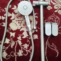 سر دوش حمام