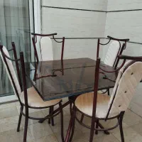 میز ناهار خوری