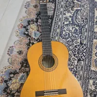 گیتار یاماها c70