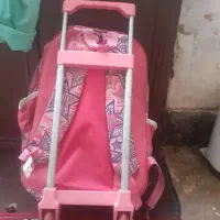 کیف چرخ دار دخترانه سالم